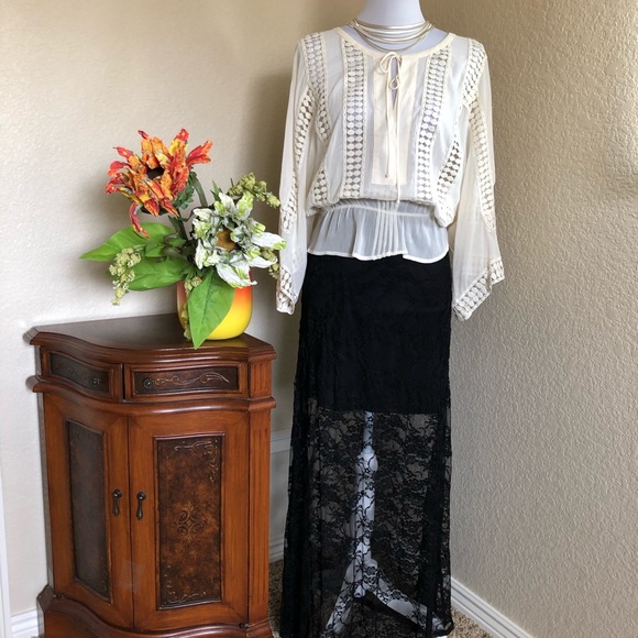 Ultra Flirt Black Lace Maxi Skirt - Picture 3 of 7